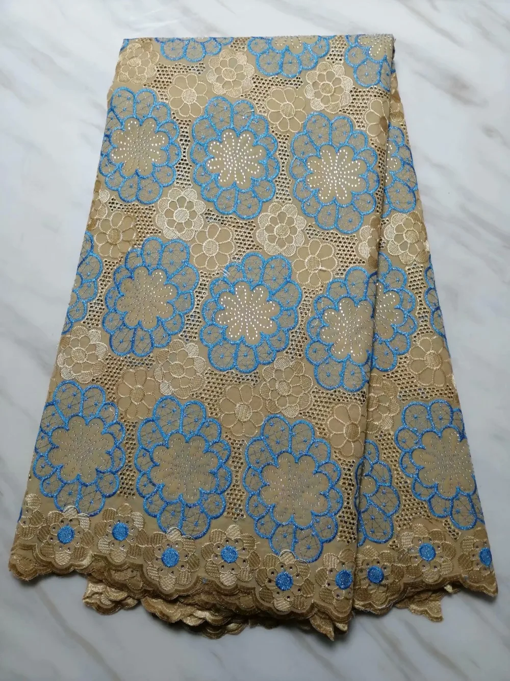 African Cotton Swiss Voile Lace Fabric High Quality stones Swiss Voile Lace In Switzerland Cotton African Lace Fabric PLC51
African Cotton Swiss Voile Lace Fabric High Quality stones Swiss Voile Lace In Switzerland Cotton African Lace Fabric PLC51