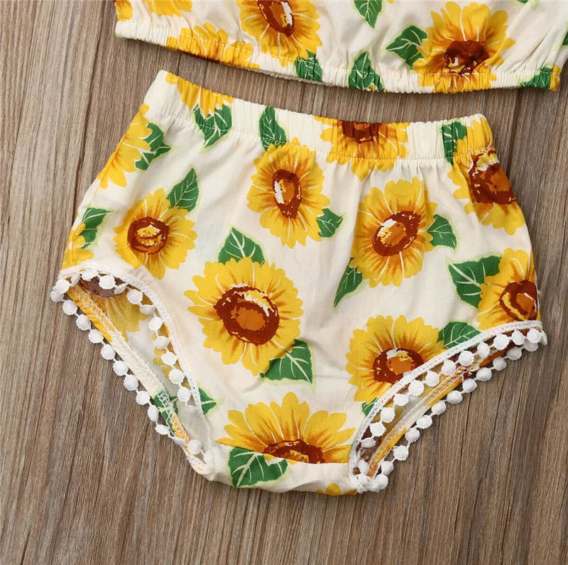 PUDCOCO Cute Toddler Newborn Baby Girls Off Shoulder Tassel Floral Tutu Top&Shorts& Headband Outfit Casual Cothes 0-18M
PUDCOCO Cute Toddler Newborn Baby Girls Off Shoulder Tassel Floral Tutu Top&Shorts& Headband Outfit Casual Cothes 0-18M