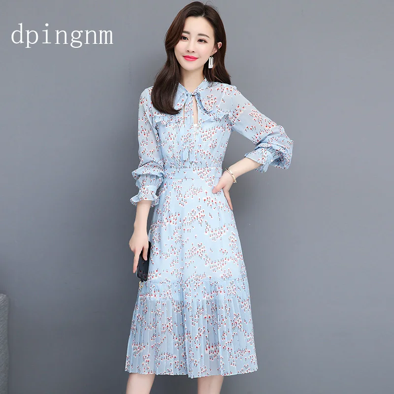 Платье с длинным рукавом, бантом и принтом
Платье с длинным рукавом, бантом и принтом