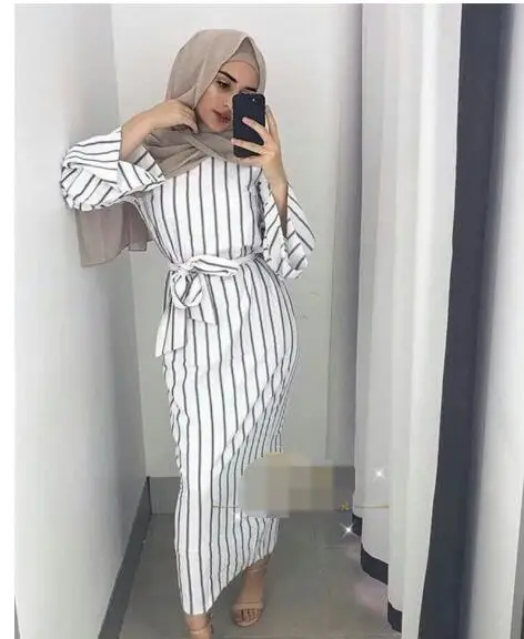 1pcs/lot Muslim Stripe Maxi Dress Trumpet Sleeve Abaya Long Skirt Robe Gowns Middle East Arab Islamic Clothing
1pcs/lot Muslim Stripe Maxi Dress Trumpet Sleeve Abaya Long Skirt Robe Gowns Middle East Arab Islamic Clothing