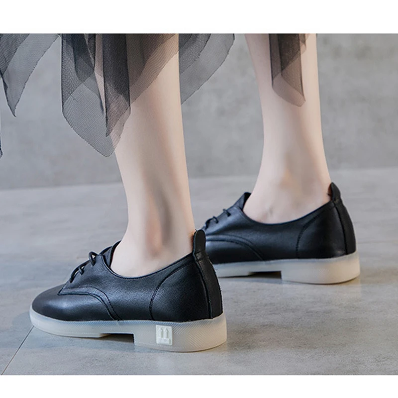 new breathable genuine leather flats shoes woman mocassin femme sneakers tenis feminino nurse peas flats shoes women shoes c869
new breathable genuine leather flats shoes woman mocassin femme sneakers tenis feminino nurse peas flats shoes women shoes c869