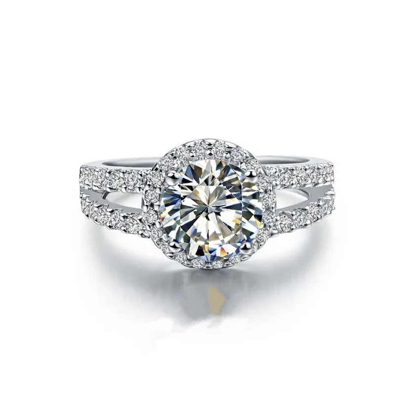 Classical Female Ring 1CT 6.5MM G-H Round Cut Moissanite Ring Test Positive Certificate 925 Sterling Silver Ring
Classical Female Ring 1CT 6.5MM G-H Round Cut Moissanite Ring Test Positive Certificate 925 Sterling Silver Ring