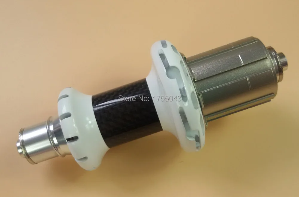 Carbon Aluminum Powerway R36 Rear 24 holes light road bike hub Straight pull white red black, 21 holes available 9v 10v 11v
Carbon Aluminum Powerway R36 Rear 24 holes light road bike hub Straight pull white red black, 21 holes available 9v 10v 11v
