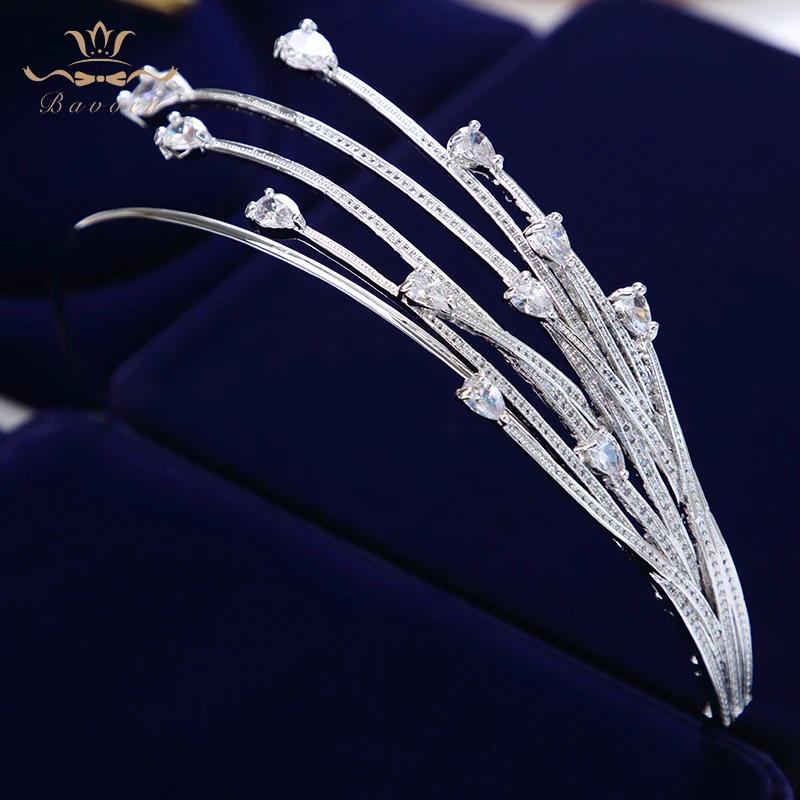 High-Quality Shinny Irregular Zircon Crystal Brides Tiara Crowns Sliver Bridal Hair bands Headpieces Wedding Hair Accessories
High-Quality Shinny Irregular Zircon Crystal Brides Tiara Crowns Sliver Bridal Hair bands Headpieces Wedding Hair Accessories