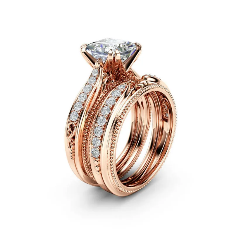 Chran Hollow Design Cubic Zirconia Wedding Couple Rings Classic 2 Paves Gold Color Engagement Ring Set for Women Party Jewelry
Chran Hollow Design Cubic Zirconia Wedding Couple Rings Classic 2 Paves Gold Color Engagement Ring Set for Women Party Jewelry