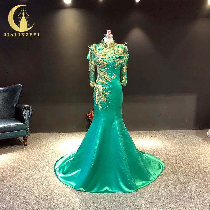 JIALINZEYI Real Image High Neck Long Sleeves Green Satin With Gold Beads Mermaid Formal party Dress evening Dresses
JIALINZEYI Real Image High Neck Long Sleeves Green Satin With Gold Beads Mermaid Formal party Dress evening Dresses