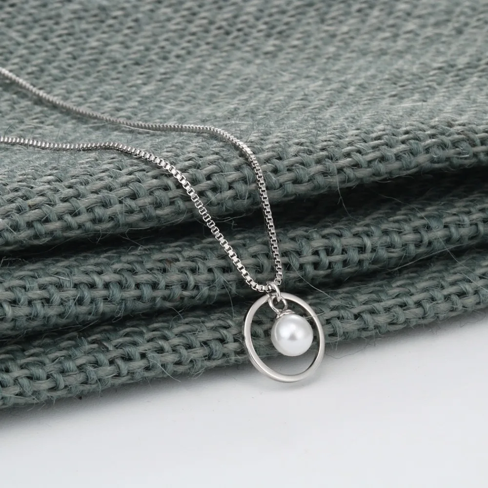 

CHENGXUN ожерелье с подвеской из белого искусственного жемчуга, Женская цепочка в простом стиле, цепочка с подвеской в виде Круга и слоя для девочек, бижутерия на день рождения