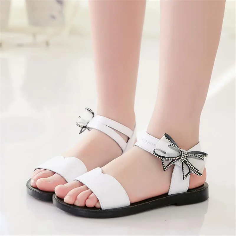Girls Genuine Leather sandals 2019 new summer children's soft bottom bow sandals princess flat bottom big children's beach shoes
Girls Genuine Leather sandals 2019 new summer children's soft bottom bow sandals princess flat bottom big children's beach shoes