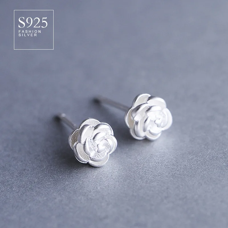 925 sterling svjewelry three-dimensional rose earrings female wild Korean earrings fashion simple woman gift
925 sterling svjewelry three-dimensional rose earrings female wild Korean earrings fashion simple woman gift