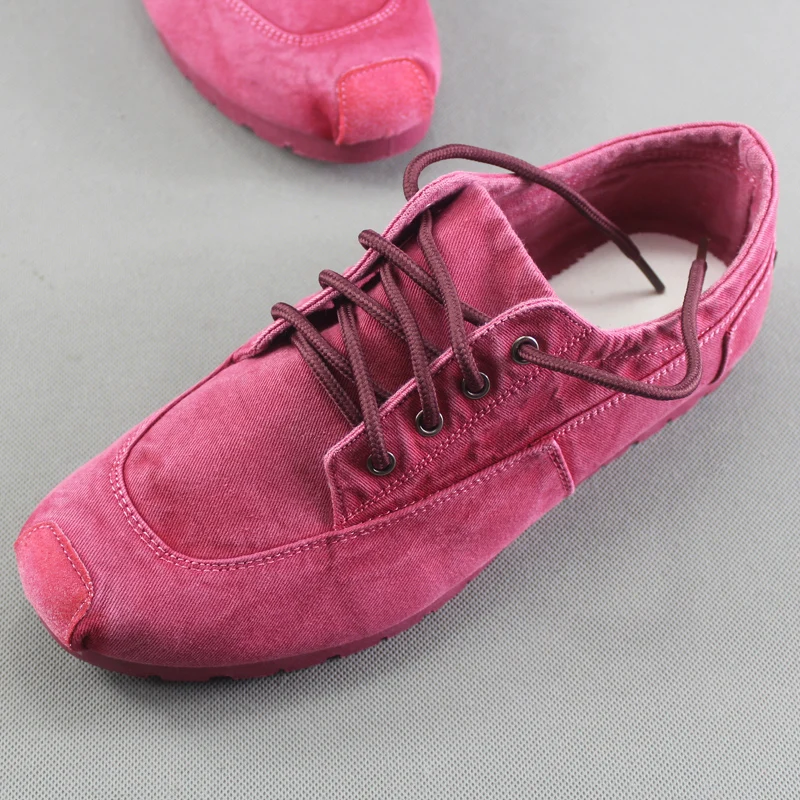 Man Casual Shoes Loafers Soft Canvas Denim Shoes Lace Up Comfortable Men Spring Summer Shoes Vintage Ethnic Shoe Moccasins
Man Casual Shoes Loafers Soft Canvas Denim Shoes Lace Up Comfortable Men Spring Summer Shoes Vintage Ethnic Shoe Moccasins