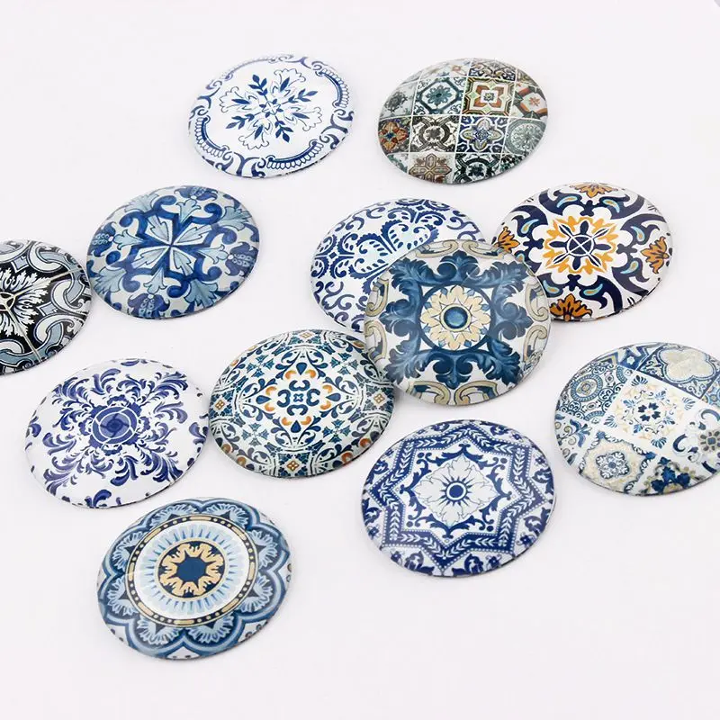 10/12/16/18/20/25mm Mixed Style Colorful Round Glass Cabochon Dome Jewelry Finding Cameo Pendant Settings 20pcs /lot
10/12/16/18/20/25mm Mixed Style Colorful Round Glass Cabochon Dome Jewelry Finding Cameo Pendant Settings 20pcs /lot