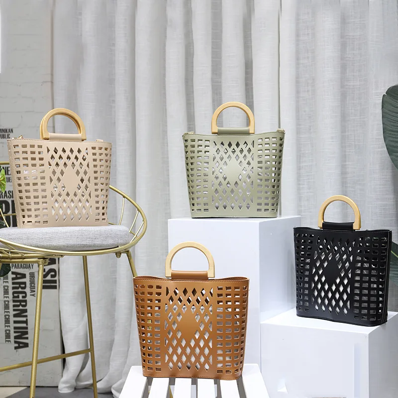 2 in 1 Women Bags Handbags Set 2019 Hollow Out Beach Bag Bolsa Feminina Wood Handle Tote Bags PU Leather Shoulder Bag Purses
2 in 1 Women Bags Handbags Set 2019 Hollow Out Beach Bag Bolsa Feminina Wood Handle Tote Bags PU Leather Shoulder Bag Purses