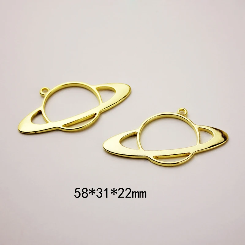 10pcs/lot Planet Metal Frame Pendant Gold Charms Bezel Setting Cabochon Setting UV Resin Charms
10pcs/lot Planet Metal Frame Pendant Gold Charms Bezel Setting Cabochon Setting UV Resin Charms
