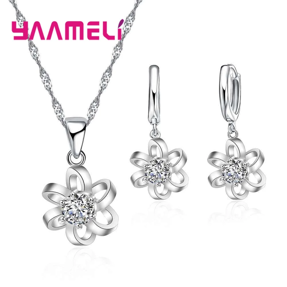 Charmming Pendant Necklace Huggie Earrings Set for Women 925 Sterling Silver Cubic Zircon Flower Jewelry Gift Sets
Charmming Pendant Necklace Huggie Earrings Set for Women 925 Sterling Silver Cubic Zircon Flower Jewelry Gift Sets