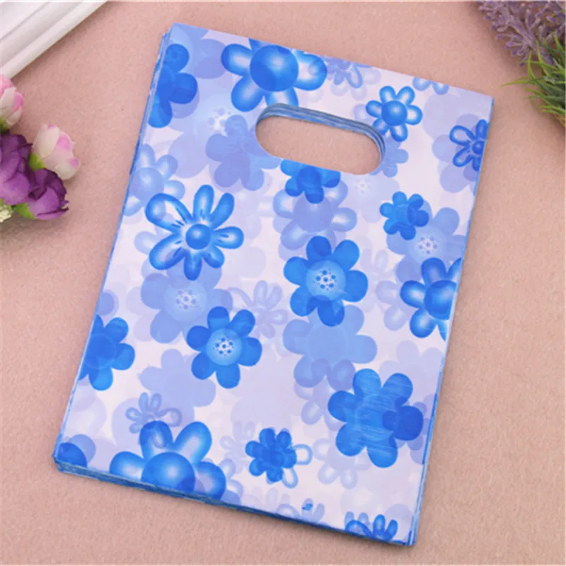 2021 New Style Wholesale 100pcs/lot 15*20cm Blue Sky Gift Packaging Bags With Flower Plastic New Year Gift Bags
2021 New Style Wholesale 100pcs/lot 15*20cm Blue Sky Gift Packaging Bags With Flower Plastic New Year Gift Bags