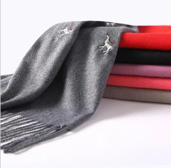 1pcs Fashion Designer Winter Scarf Cool Holiday Gift For Women Deer Flake Pattern Acrylic Scarves
1pcs Fashion Designer Winter Scarf Cool Holiday Gift For Women Deer Flake Pattern Acrylic Scarves