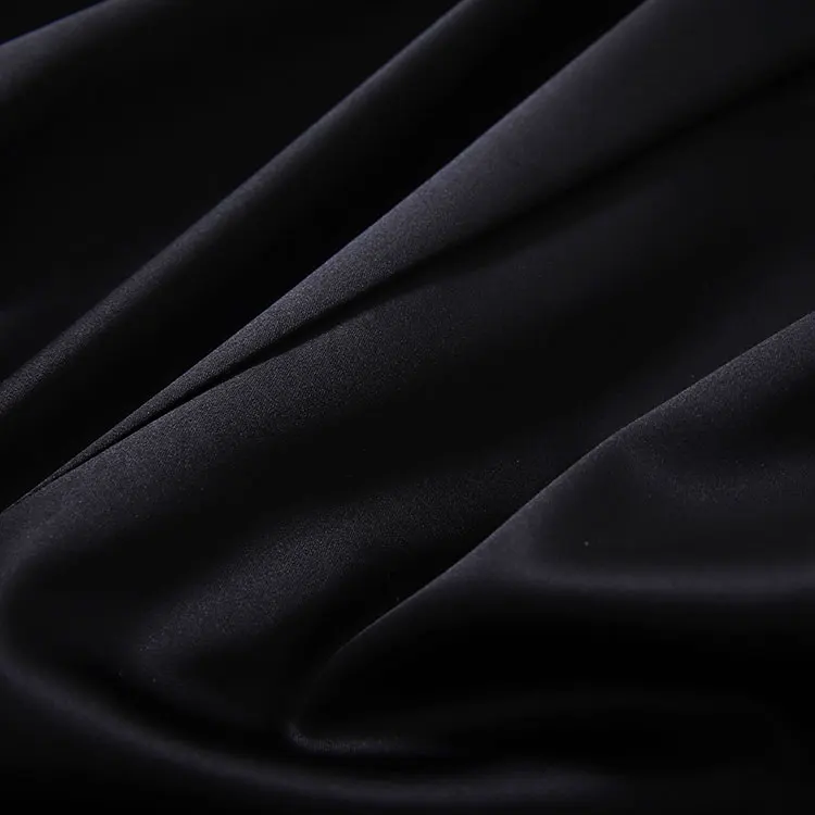 High-end 2020 commuter seasons wild black bright silk twill soft high waist bag hip skirt female
High-end 2020 commuter seasons wild black bright silk twill soft high waist bag hip skirt female