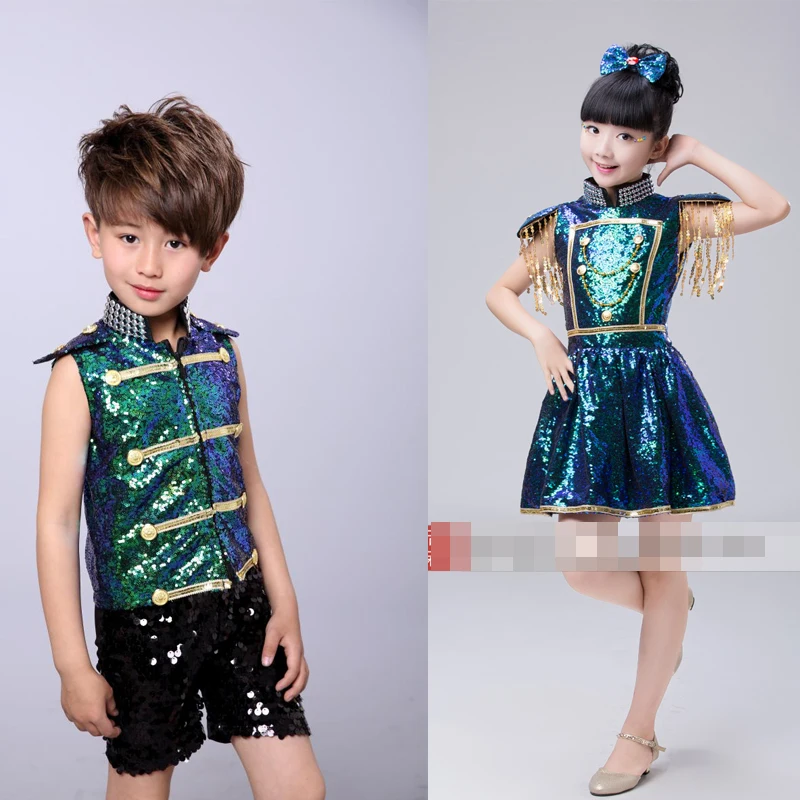 Танцевальный Костюм с блестками для мальчиков и девочек, танцевальный костюм в стиле хип-хоп, джаз, балахон, футболка, топ, штаны 
Танцевальный Костюм с блестками для мальчиков и девочек, танцевальный костюм в стиле хип-хоп, джаз, балахон, футболка, топ, штаны