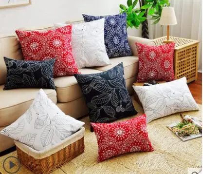 Cotton green leaf sofa hug pillowcase Living room pillowcase Bed cushion cover Chair office pillowcase custom
Cotton green leaf sofa hug pillowcase Living room pillowcase Bed cushion cover Chair office pillowcase custom
