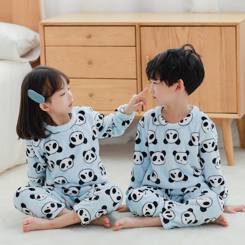 Winter Kids Pajamas Cow Sleepwear Children's Pajamas Sets Flannel Pyjamas Kids Clothes Suit Nightwear Boys Girls Pijama Infantil
Winter Kids Pajamas Cow Sleepwear Children's Pajamas Sets Flannel Pyjamas Kids Clothes Suit Nightwear Boys Girls Pijama Infantil