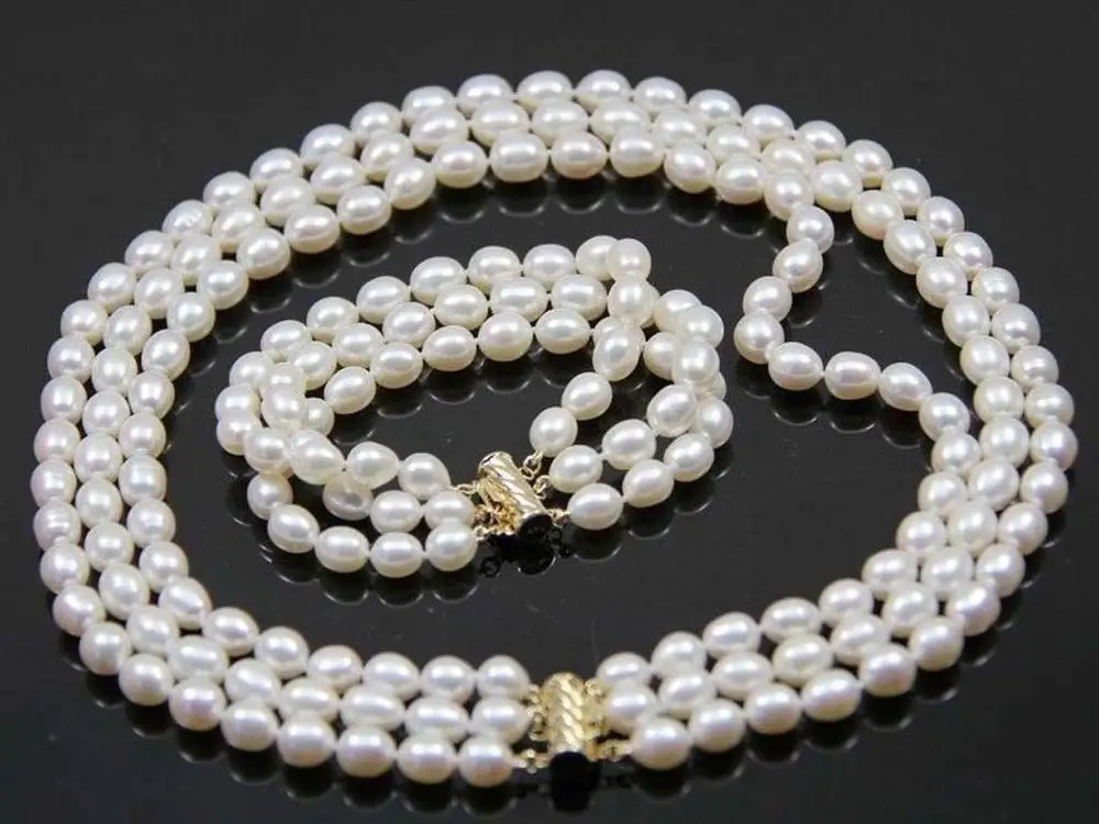 Beautiful 3 Rows 7-8mm Natural White Freshwater Oval Pearl Necklace Bracelet Set
Beautiful 3 Rows 7-8mm Natural White Freshwater Oval Pearl Necklace Bracelet Set
