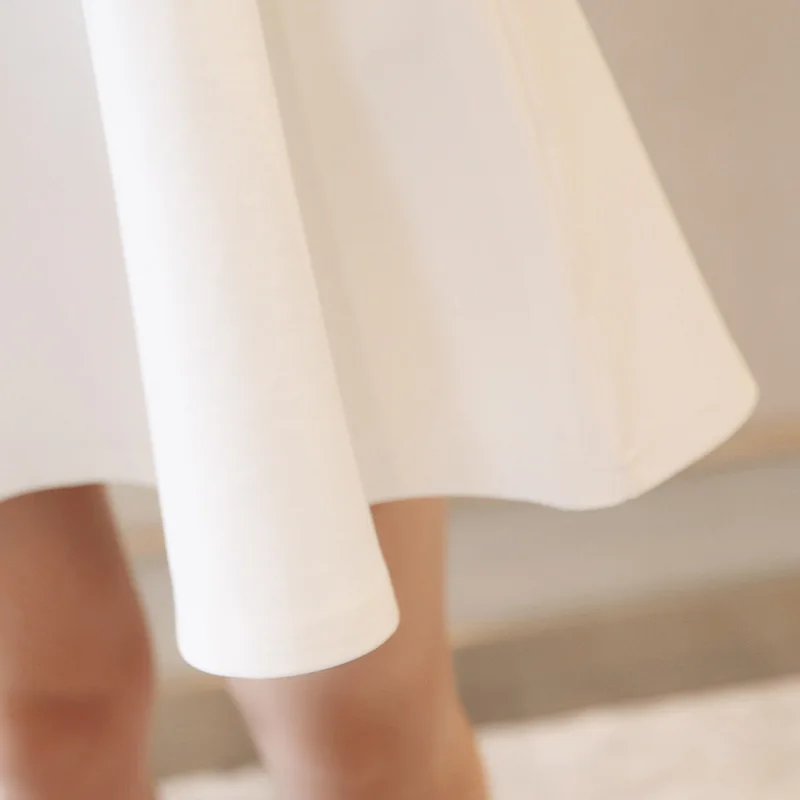 2019 summer new Sexy Lace dress women Elegant backless Ruffles dress Fashion strapless white party dresses
2019 summer new Sexy Lace dress women Elegant backless Ruffles dress Fashion strapless white party dresses