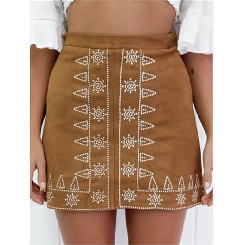 Early Autumn winter new fashion symmetric embroidery deerskin Tighten Skirt street casual a-line simple skirt black brown select
Early Autumn winter new fashion symmetric embroidery deerskin Tighten Skirt street casual a-line simple skirt black brown select