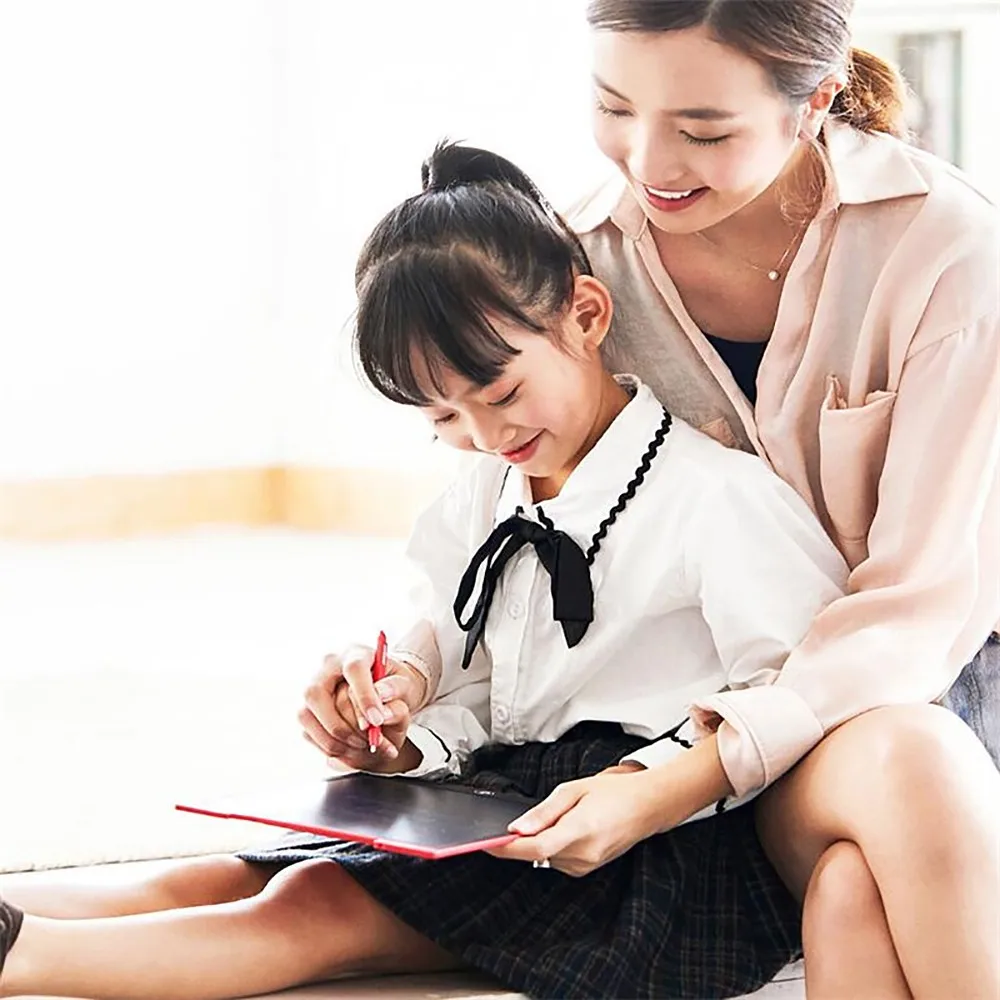Original Xiaomi Wicue 12 Inch Kids LCD Handwriting Board Colorful Writing Tablet Digital Drawing Imagine Pad Colorful Version
Original Xiaomi Wicue 12 Inch Kids LCD Handwriting Board Colorful Writing Tablet Digital Drawing Imagine Pad Colorful Version