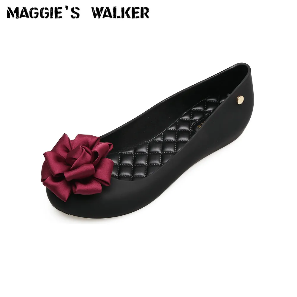 Maggie's Walker/женская пляжная обувь; прозрачные сандалии с низким берцем; Летние шлепанцы на танкетке из смолы с цветами; Размеры 35-40
Maggie's Walker/женская пляжная обувь; прозрачные сандалии с низким берцем; Летние шлепанцы на танкетке из смолы с цветами; Размеры 35-40