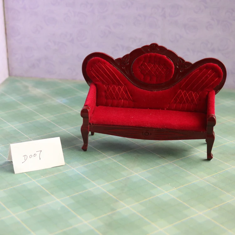 G07-X094 children baby gift Toy 1:12 Dollhouse mini Furniture Miniature rement Doll accessories red flannel sofa D007 1pcs
G07-X094 children baby gift Toy 1:12 Dollhouse mini Furniture Miniature rement Doll accessories red flannel sofa D007 1pcs