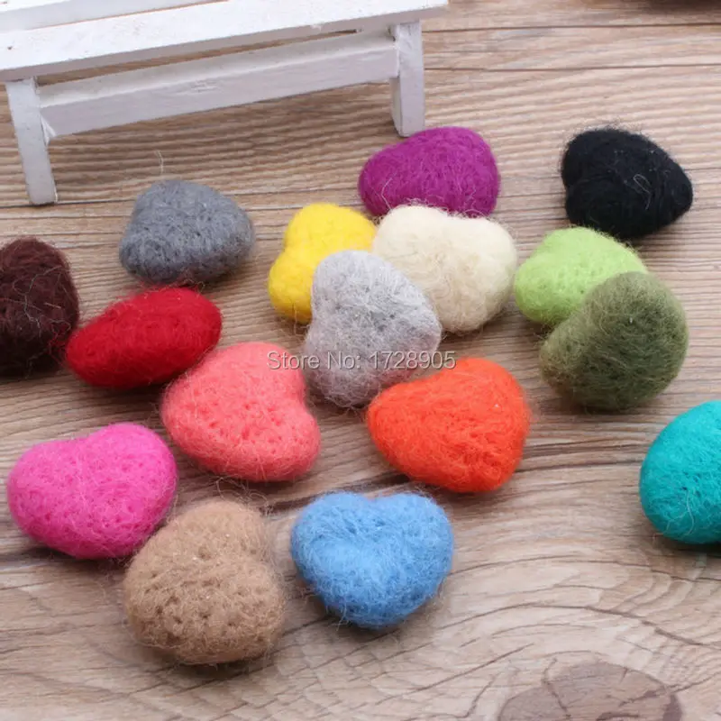 Wool Felt Ball Love Heart Doll Diy For Rugs Christmas Jewelry Home Decor 100% Wool 3 pcs 30 mm Handmade 3D
Wool Felt Ball Love Heart Doll Diy For Rugs Christmas Jewelry Home Decor 100% Wool 3 pcs 30 mm Handmade 3D