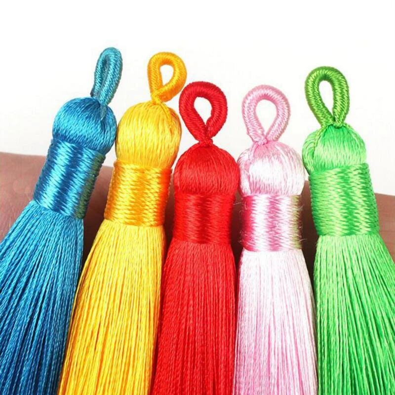 20pcs/lot 8CM Short Section with Coil Tassel Handmade Delicate Chinese Knot Rayon Pendant Tassel Apparel Sewing Deco
20pcs/lot 8CM Short Section with Coil Tassel Handmade Delicate Chinese Knot Rayon Pendant Tassel Apparel Sewing Deco