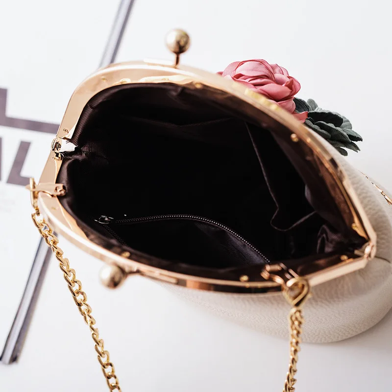 3D Flower Shell Bags for Women 2019 Bags Women Handbag Bolsa Feminina Shoulder Messenger Bag Luxury Handbags Womens Bag Designer
3D Flower Shell Bags for Women 2019 Bags Women Handbag Bolsa Feminina Shoulder Messenger Bag Luxury Handbags Womens Bag Designer