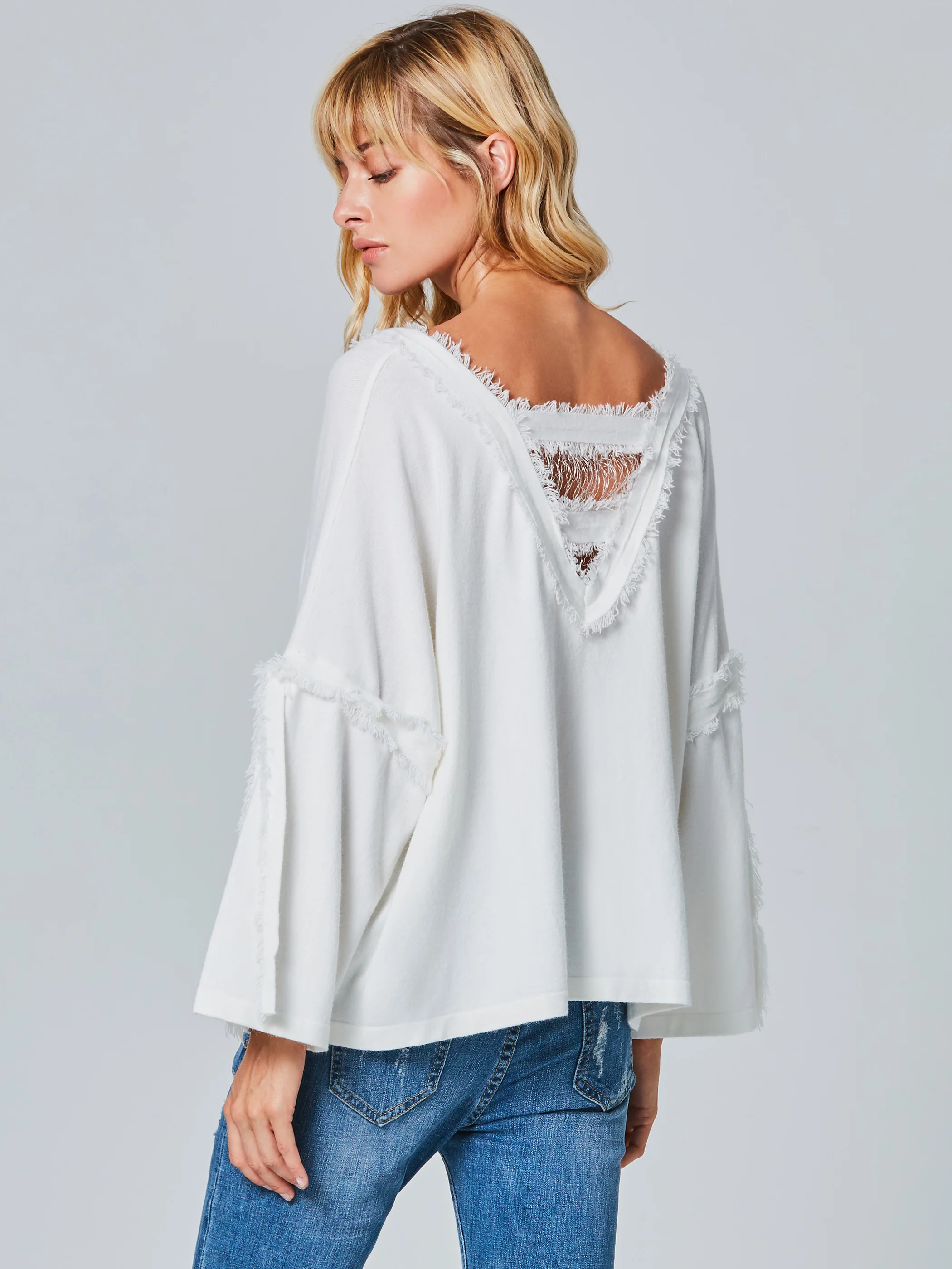 High Quality Cotton Knitted Sweater Women Winter Pullover Solid V Neck Flare Sleeve Top For Women SpringFemale Lace Up Sweater
High Quality Cotton Knitted Sweater Women Winter Pullover Solid V Neck Flare Sleeve Top For Women SpringFemale Lace Up Sweater