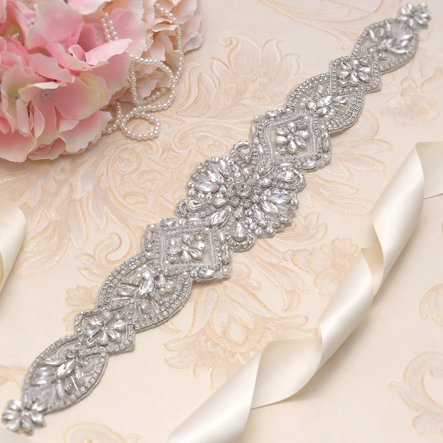 MissRDress Rhinestones Wedding Belt Silver Crystal Bridal Belt Handmade Pearls Wedding Sash For Women Formal Dresses JK828
MissRDress Rhinestones Wedding Belt Silver Crystal Bridal Belt Handmade Pearls Wedding Sash For Women Formal Dresses JK828