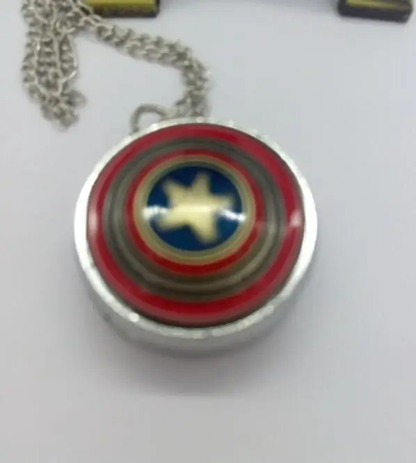 New Captain America Icon Quartz Pocket Watch Star Pendant Necklace Chain For Men Women Children Chirstmas Gifts
New Captain America Icon Quartz Pocket Watch Star Pendant Necklace Chain For Men Women Children Chirstmas Gifts