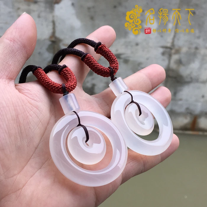 Pure natural primary color high ice child safety buckle agate Jade pith pendant sweater chain pendant ice through fluorescent
Pure natural primary color high ice child safety buckle agate Jade pith pendant sweater chain pendant ice through fluorescent