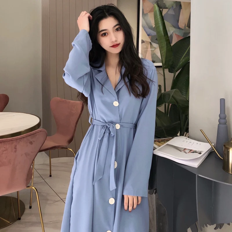 Autumn Vintage Dresses Women Elegant Ladies Single-Breasted Long Sleeve Work Dress Casual Solid Button V-neck Party Dress
Autumn Vintage Dresses Women Elegant Ladies Single-Breasted Long Sleeve Work Dress Casual Solid Button V-neck Party Dress