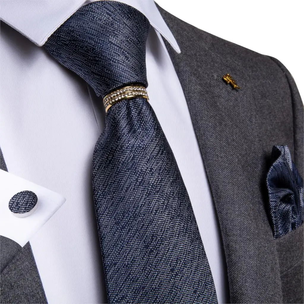 Mens Necktie New Designer Blue Solid Wedding Tie For Men Necktie Ring Set Silk Tie Hanky Cufflinks DiBanGu Business JZ-03-7139
Mens Necktie New Designer Blue Solid Wedding Tie For Men Necktie Ring Set Silk Tie Hanky Cufflinks DiBanGu Business JZ-03-7139
