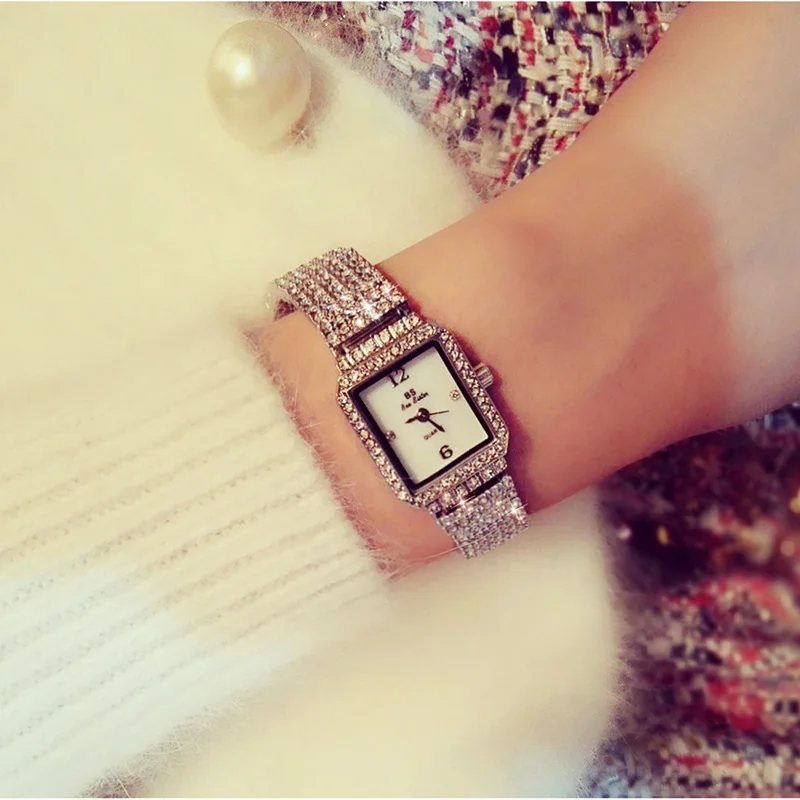 Exquisite Women Watches Diamond Famous Brand Elegant Dress Quartz Watches Ladies Elegant Wristwatch Relogios Femininos ZDJ
Exquisite Women Watches Diamond Famous Brand Elegant Dress Quartz Watches Ladies Elegant Wristwatch Relogios Femininos ZDJ