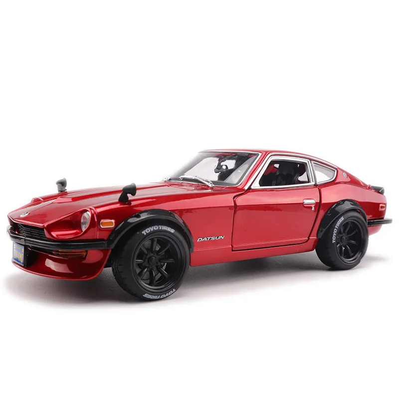 Модель спортивного автомобиля из сплава в масштабе 1:18 для Nissan Datsun 240Z с управлением рулевым колесом, игрушка на переднее Рулевое колесо для д...
Модель спортивного автомобиля из сплава в масштабе 1:18 для Nissan Datsun 240Z с управлением рулевым колесом, игрушка на переднее Рулевое колесо для д...
