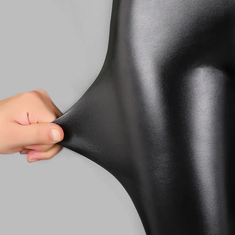 PU Leather Leggings For Women High Waist Shinny Skinny Pencil Pants Thin Fleeces Thickening Slim Legging Female Trousers P9114
PU Leather Leggings For Women High Waist Shinny Skinny Pencil Pants Thin Fleeces Thickening Slim Legging Female Trousers P9114