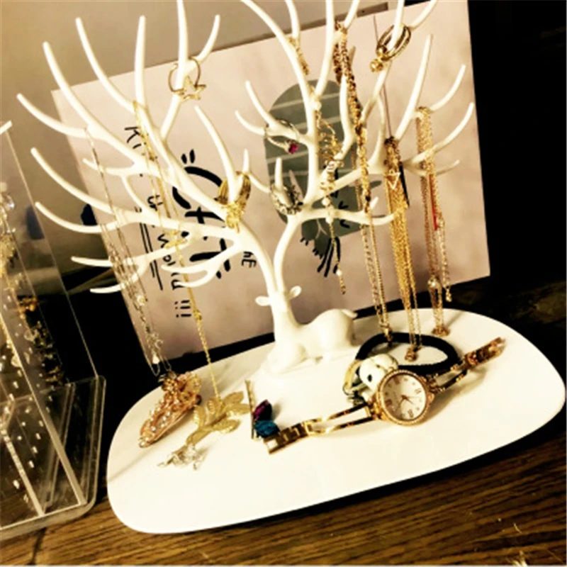 Little Deer Earrings Necklace Ring Pendant Bracelet Jewelry Display Stand Tray Tree Storage Racks Organizer Holder Holders
Little Deer Earrings Necklace Ring Pendant Bracelet Jewelry Display Stand Tray Tree Storage Racks Organizer Holder Holders