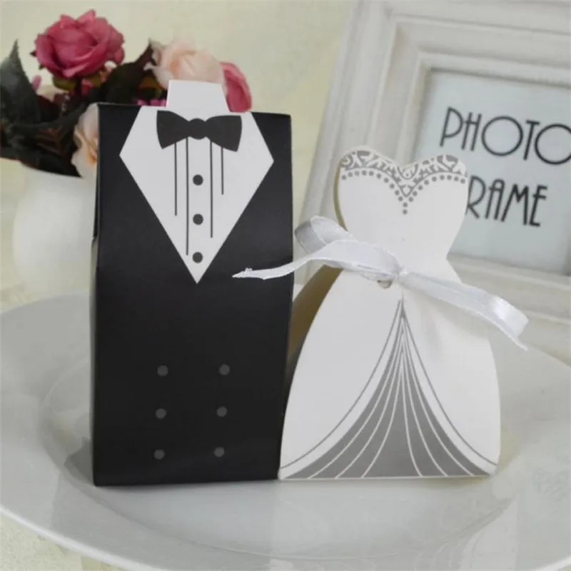 100pcs Wedding candy box Gift bag European cake box creative candy wedding gift Boxes party Gift Boxes DIY Paper Gift Candy bag
100pcs Wedding candy box Gift bag European cake box creative candy wedding gift Boxes party Gift Boxes DIY Paper Gift Candy bag