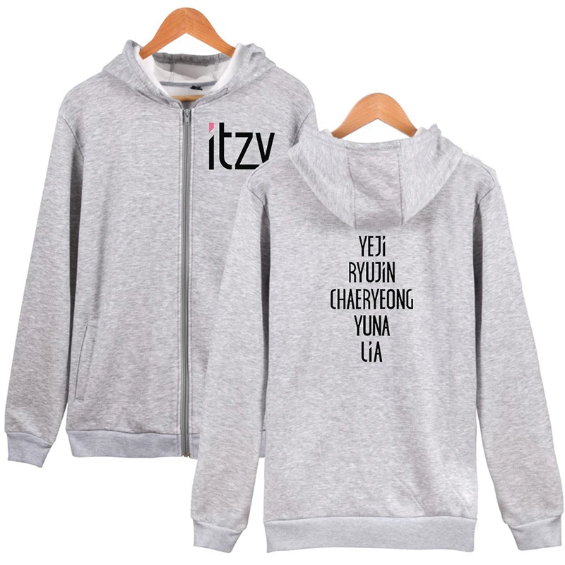 LUCKYFRIDAYF Itzy Kpop Fashion Men Women Zipper Hoodies Jacket Casual Tracksuit Top Long Sleeve Zip Up Hooded Sweatshirt Clothes
LUCKYFRIDAYF Itzy Kpop Fashion Men Women Zipper Hoodies Jacket Casual Tracksuit Top Long Sleeve Zip Up Hooded Sweatshirt Clothes