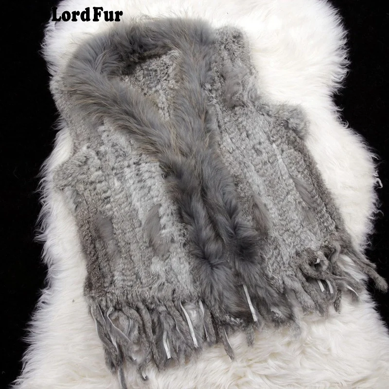 (TopFurMall) Lady Genuine Knitted Rabbit Fur Vest Waistcoat Raccoon Fur Collar with Tassels Women Fur Gilet Outerwear LF4022
(TopFurMall) Lady Genuine Knitted Rabbit Fur Vest Waistcoat Raccoon Fur Collar with Tassels Women Fur Gilet Outerwear LF4022