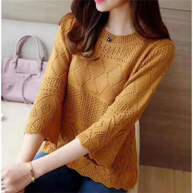 2019 spring new thin round neck sweater women loose pullover sweater fashion trend hollow bottoming shirt women
2019 spring new thin round neck sweater women loose pullover sweater fashion trend hollow bottoming shirt women