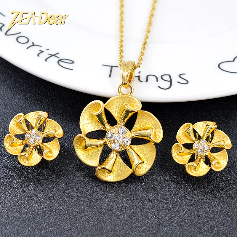 Diana baby Jewelry Romantic Jewelry Findings Flower Jewelry Set Women Earrings Necklace Pendant Cubic Zirconia Wedding Jewelry
Diana baby Jewelry Romantic Jewelry Findings Flower Jewelry Set Women Earrings Necklace Pendant Cubic Zirconia Wedding Jewelry