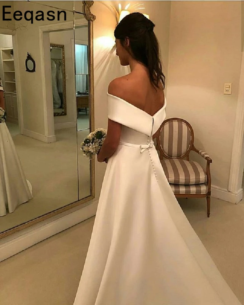 Vestido De Noiva 2020 Backless Wedding Dress Satin A Line Sleeveless Bridal Gown Casamento Robe De Mariee Plus Size
Vestido De Noiva 2020 Backless Wedding Dress Satin A Line Sleeveless Bridal Gown Casamento Robe De Mariee Plus Size