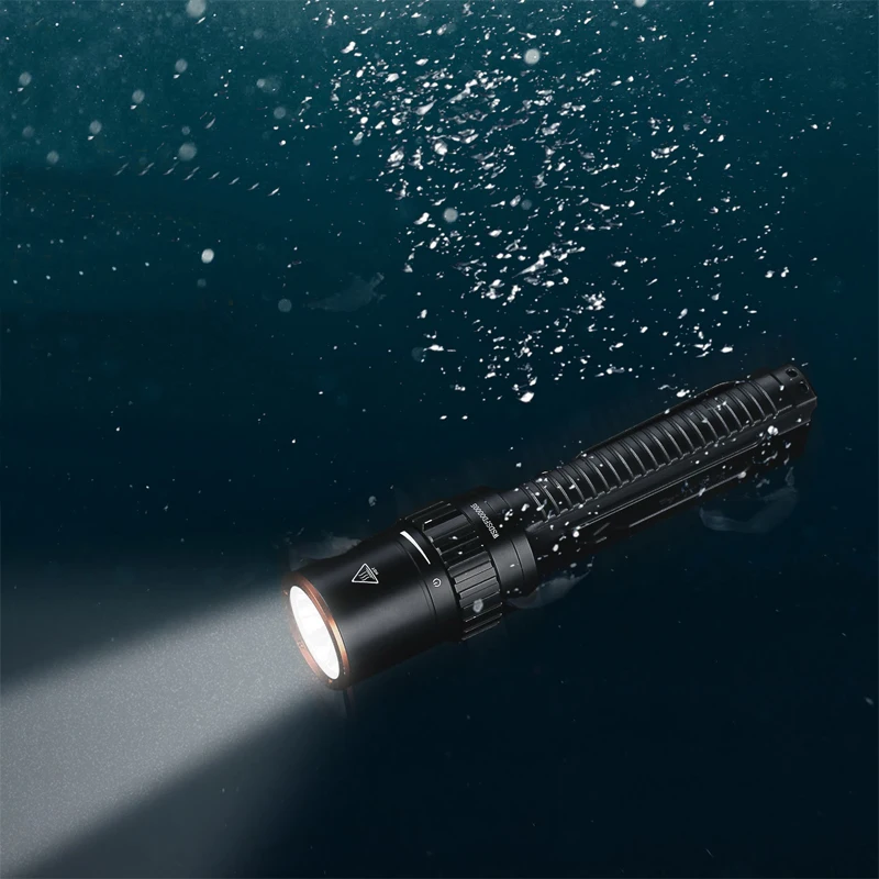 Fenix LD42 Version 1000 Lumen LED Tactical Flashlight | Лампы и освещение